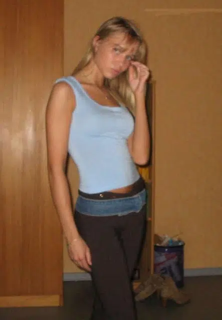 Wer mag sich mit mir in Dortmund zum Poppen treffen? 21 jaehrige blondine