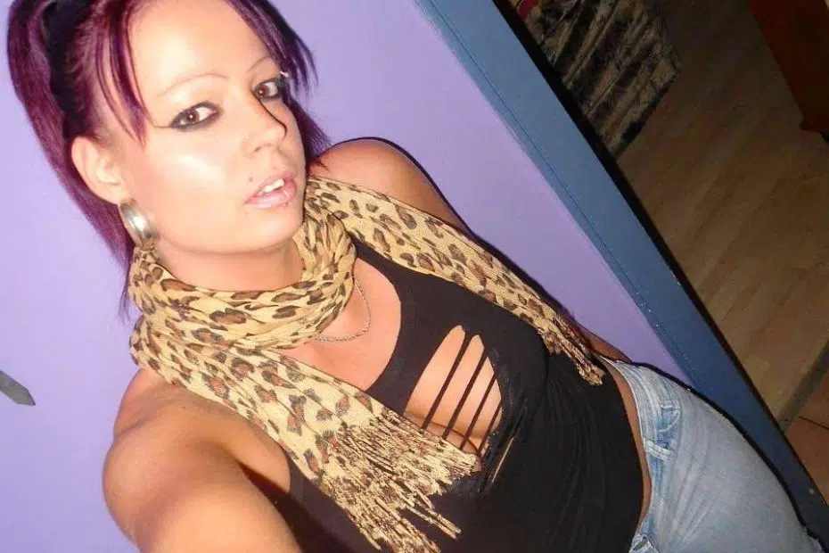 Echte Nymphomanin will sich am Wochenende zum Sex treffen Zum Sex treffen mit echter Nymphomanin