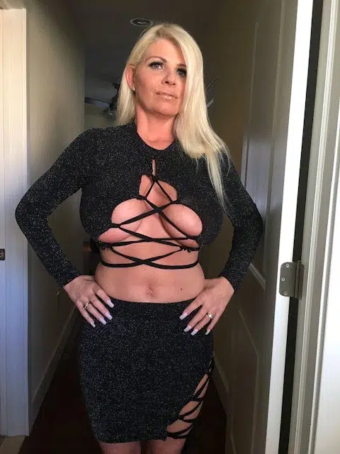 Geiles Weib sucht private Kontake zum Bumsen in Bayern geiles weib bumsen private kontakte